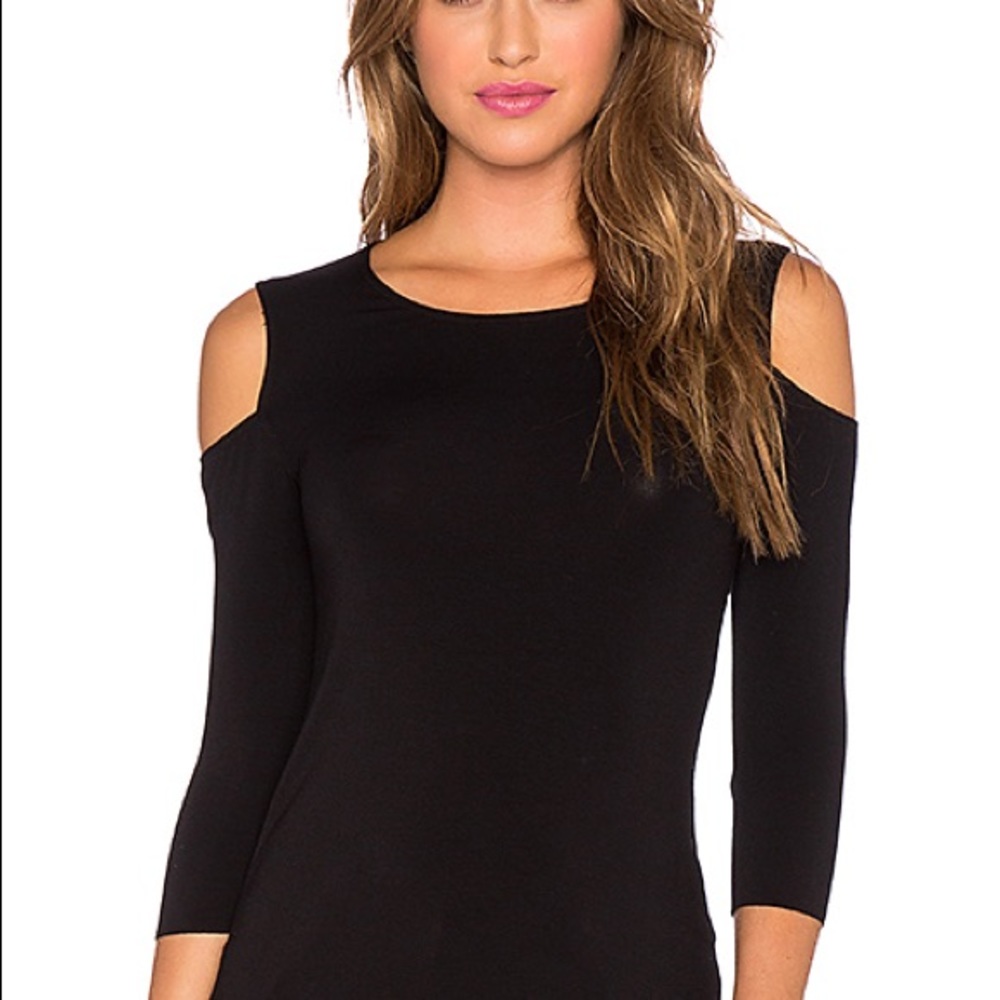 Bailey 44 Deneuve cold shoulder top size XS